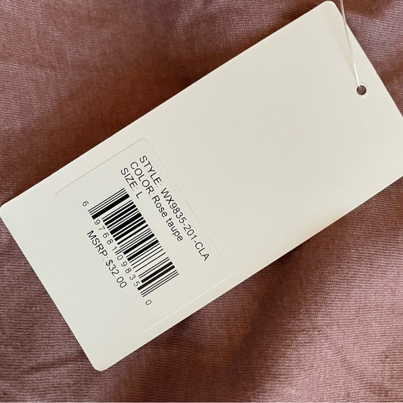 Fit Collective Cropped Graphic Tee Howdy From Out West NWT - Picture 4 of 5